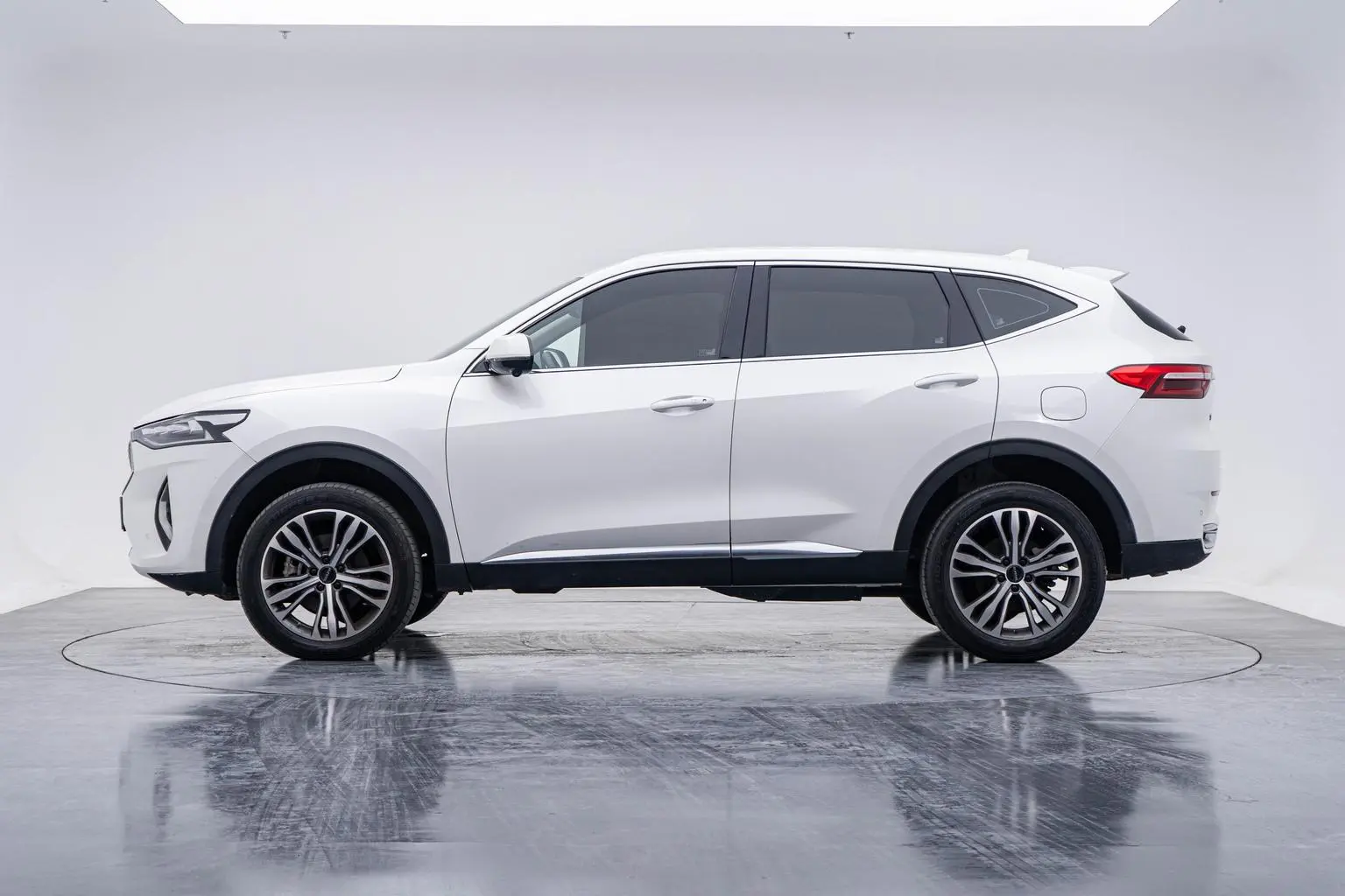 Haval F7 2021 2.0T 2WD i
