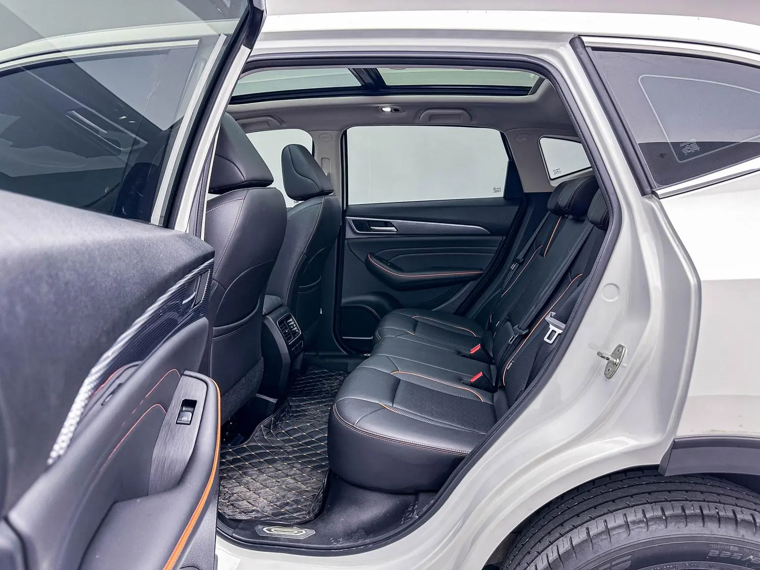 Haval F7 2021 2.0T 2WD i