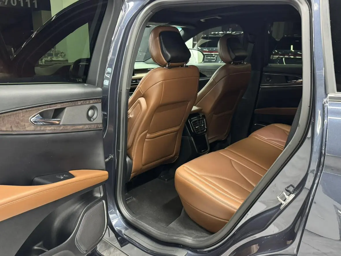 Lincoln Nautilus 2021 2.0T 4WD Premium