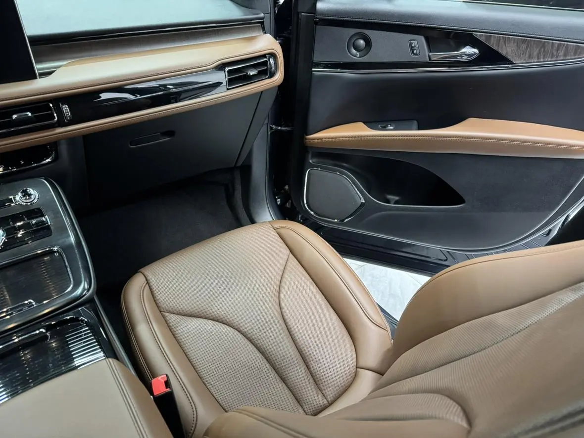 Lincoln Nautilus 2021 2.0T 4WD Premium