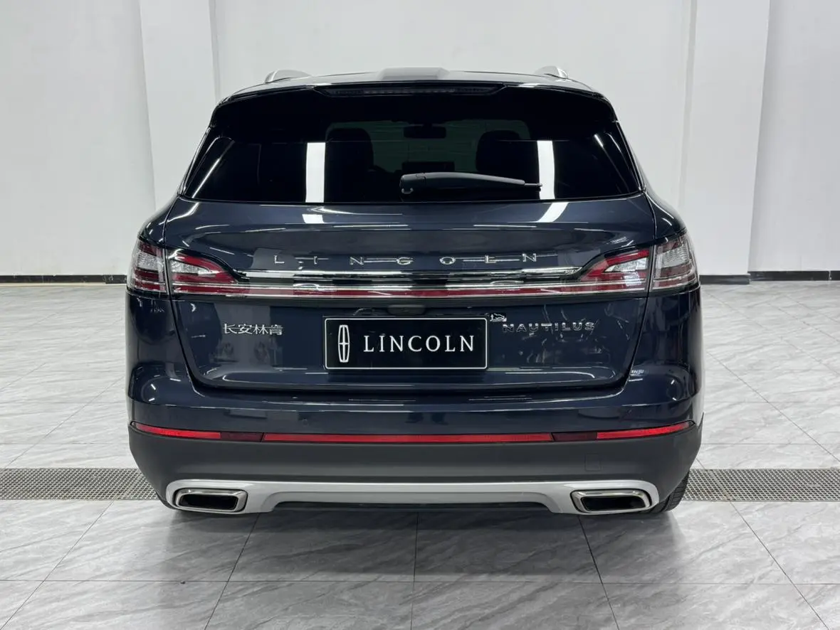 Lincoln Nautilus 2021 2.0T 4WD Premium