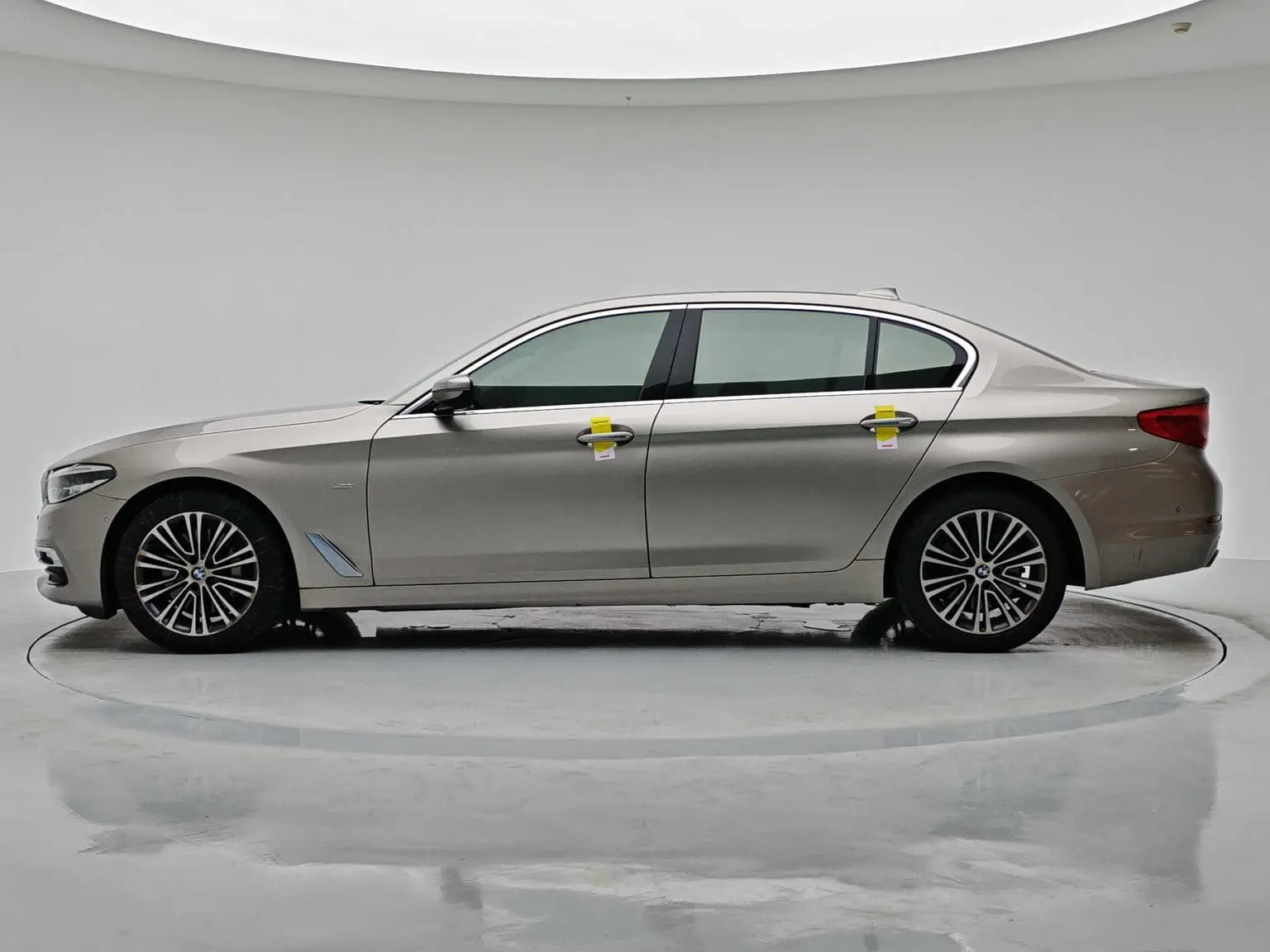 BMW 5 Series 2018 530Li Premium Plus Luxury Package