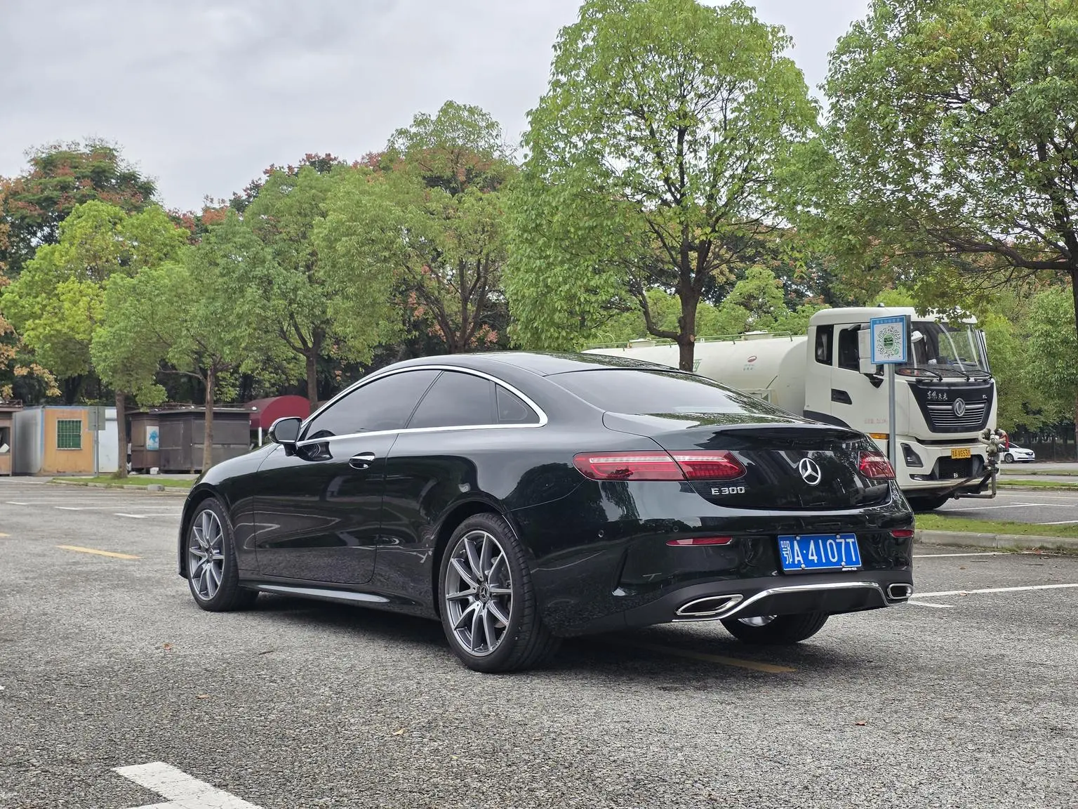 Mercedes-Benz E Class ( Import ) 2023 E 260 4MATIC Coupe