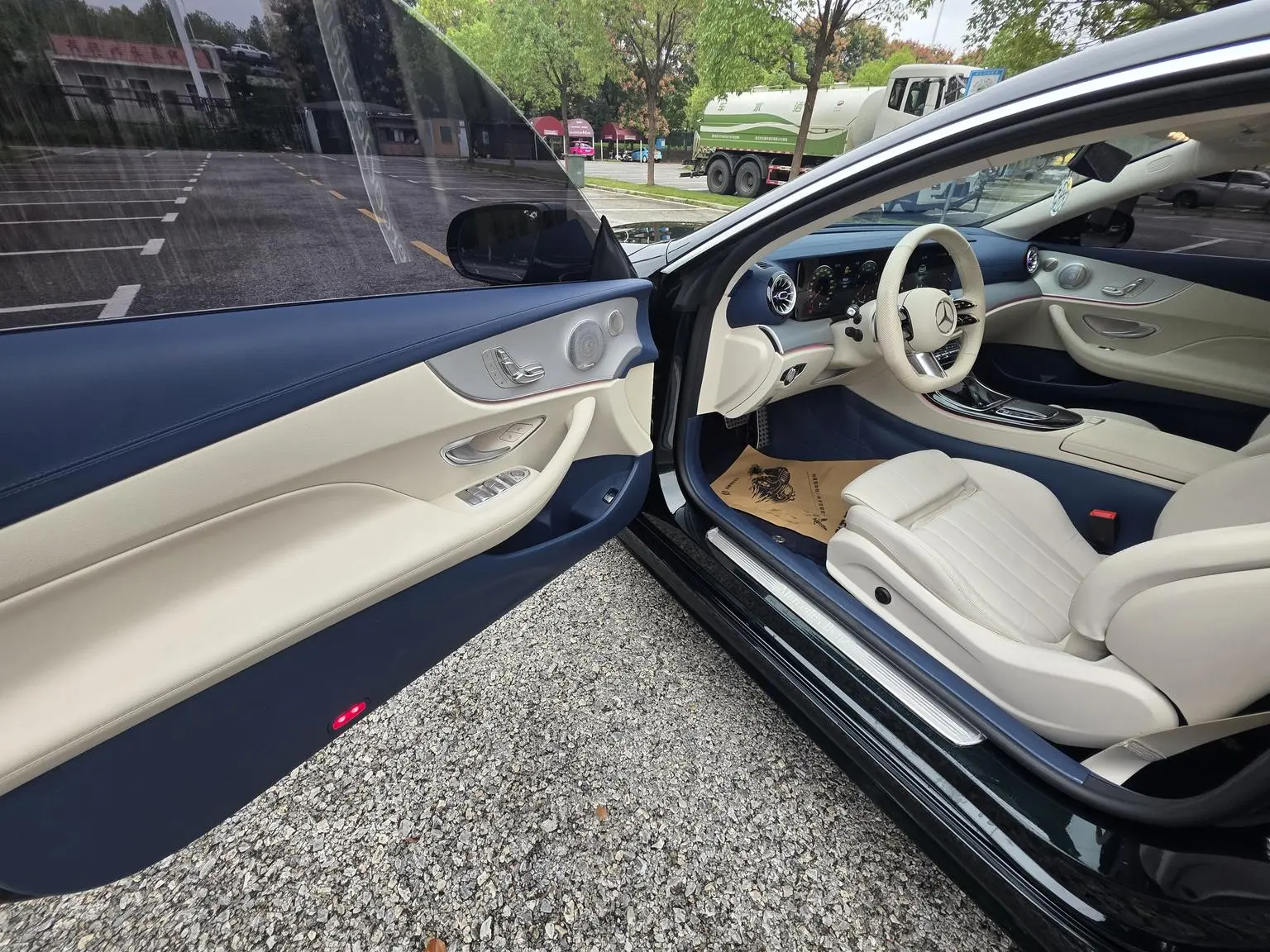 Mercedes-Benz E Class ( Import ) 2023 E 260 4MATIC Coupe