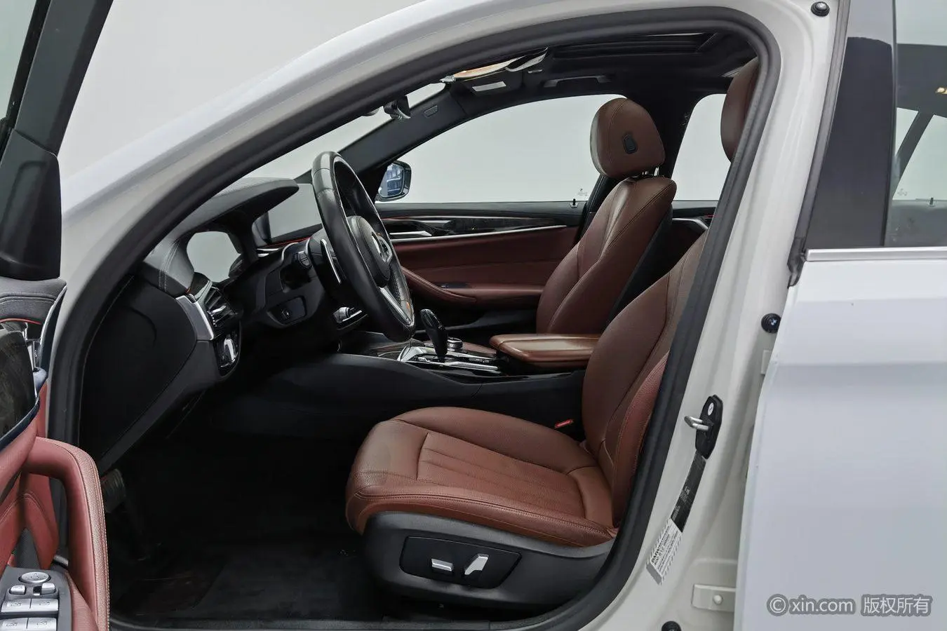 BMW 5 Series 2020 530Li Leading M Sport Package