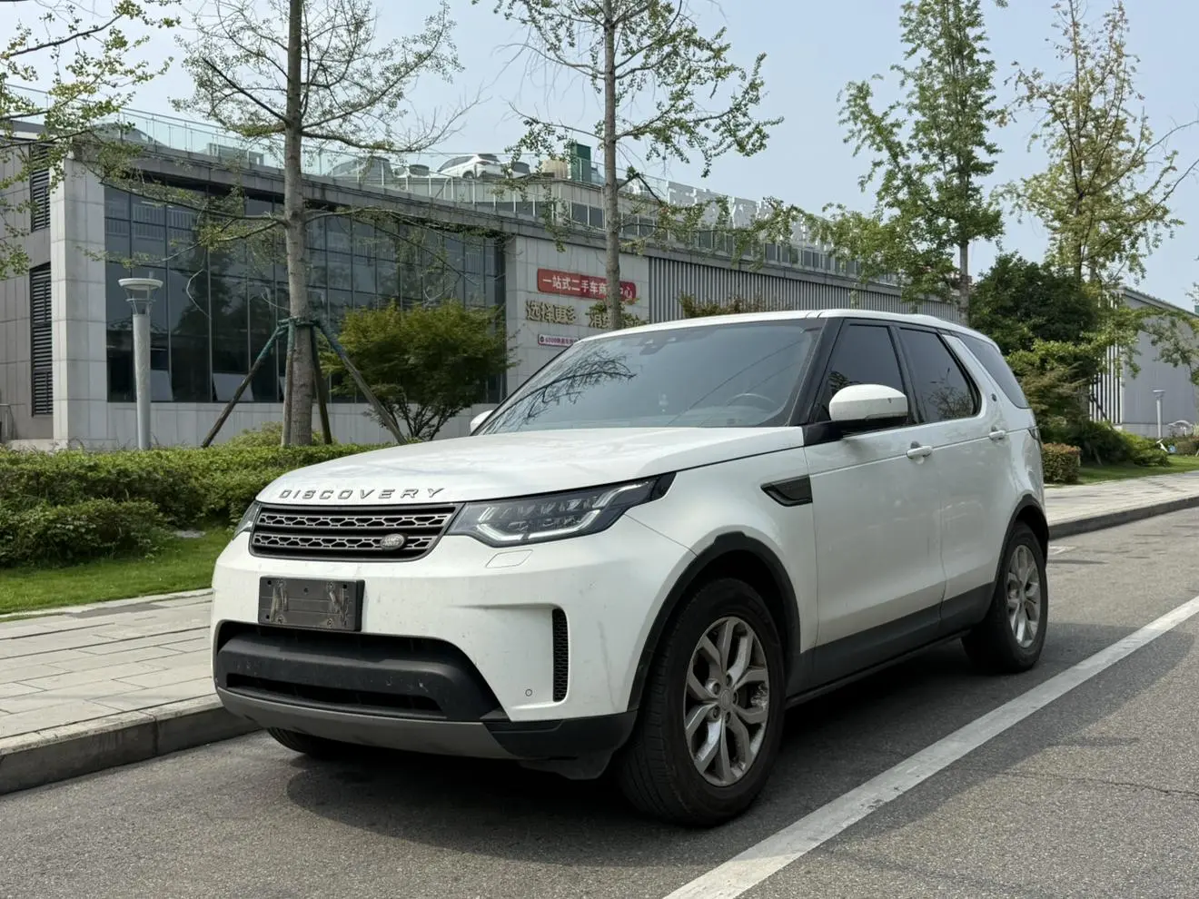 Land Rover Discovery 2020 3.0 V6 SE