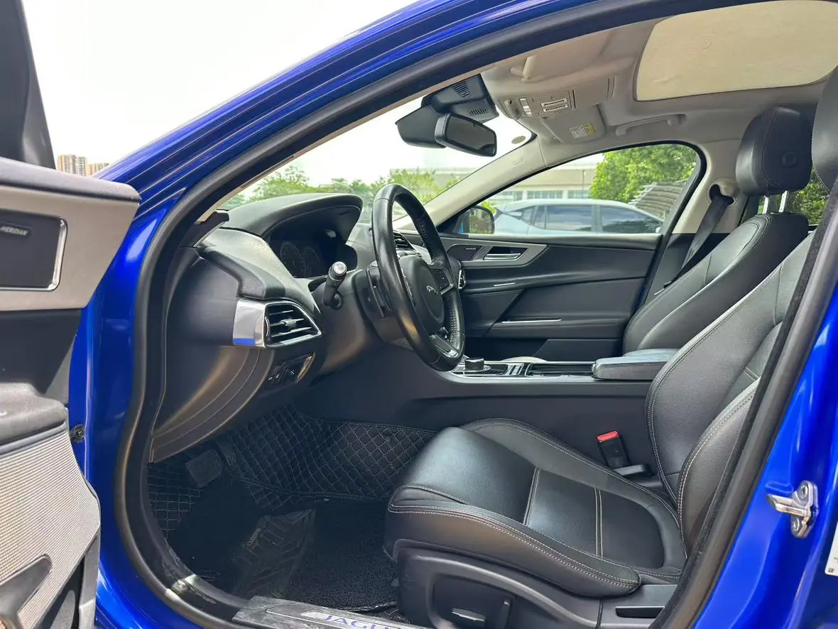 Jaguar XEL 2019 2.0T 200PS Premium Plus