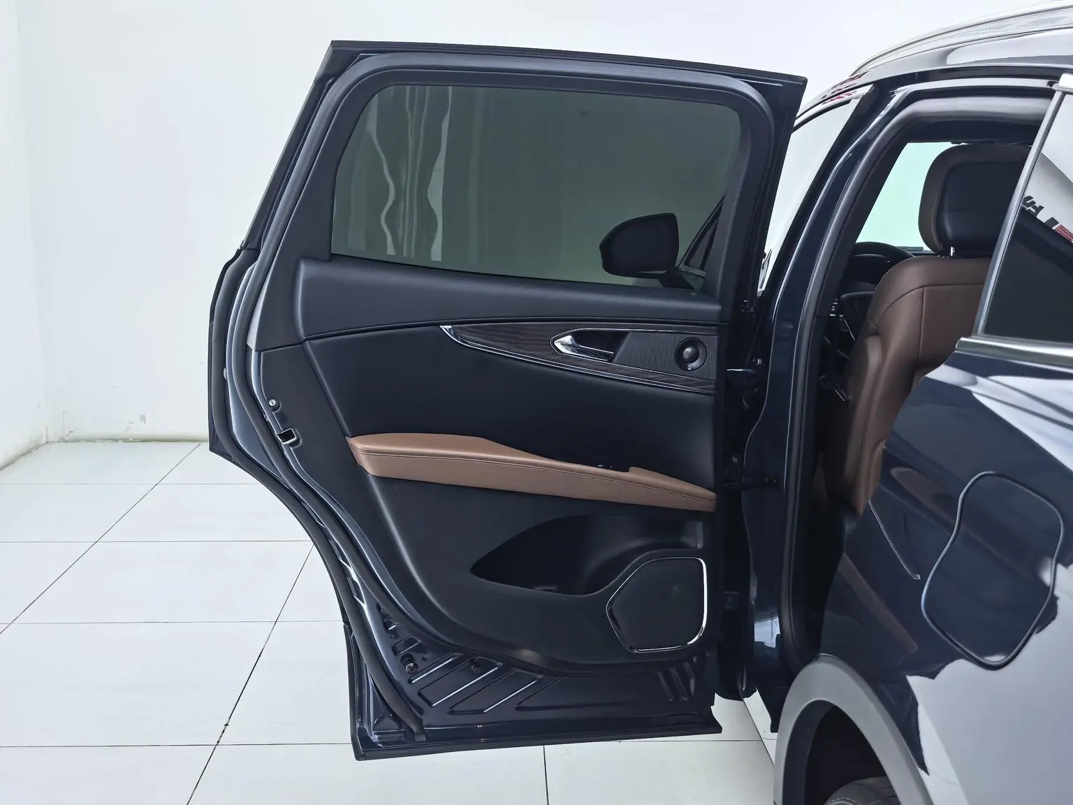 Lincoln Nautilus 2021 2.0T 4WD Premium
