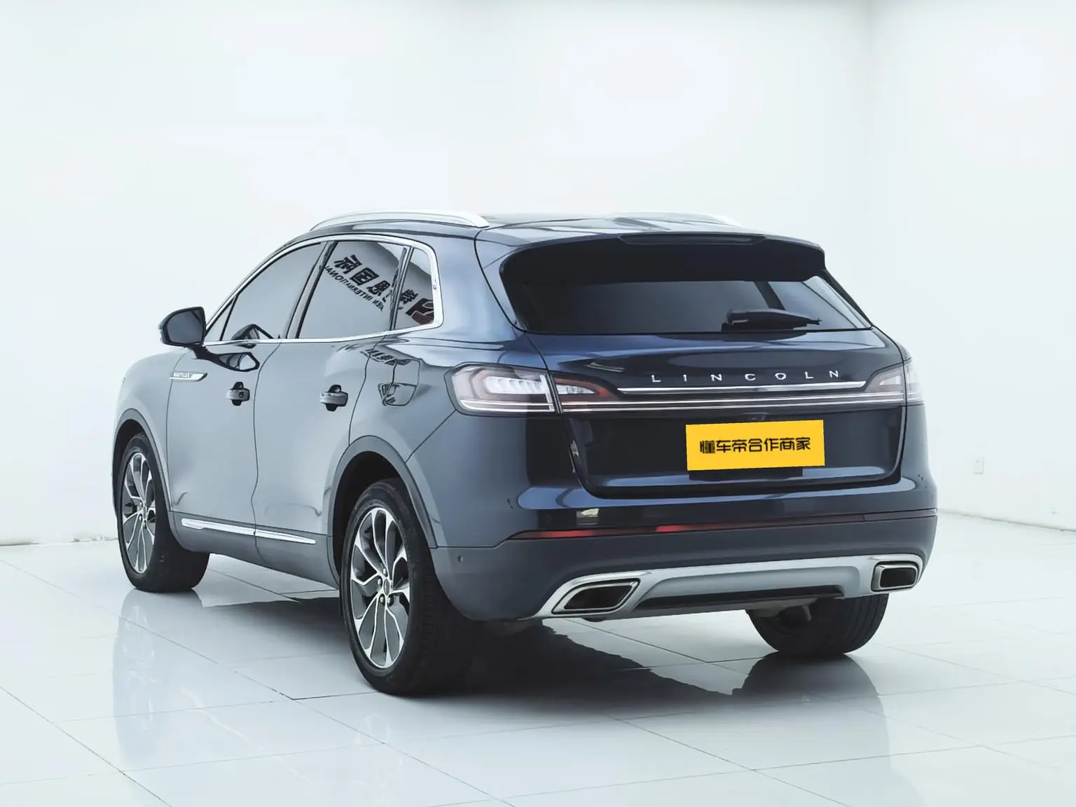 Lincoln Nautilus 2021 2.0T 4WD Premium