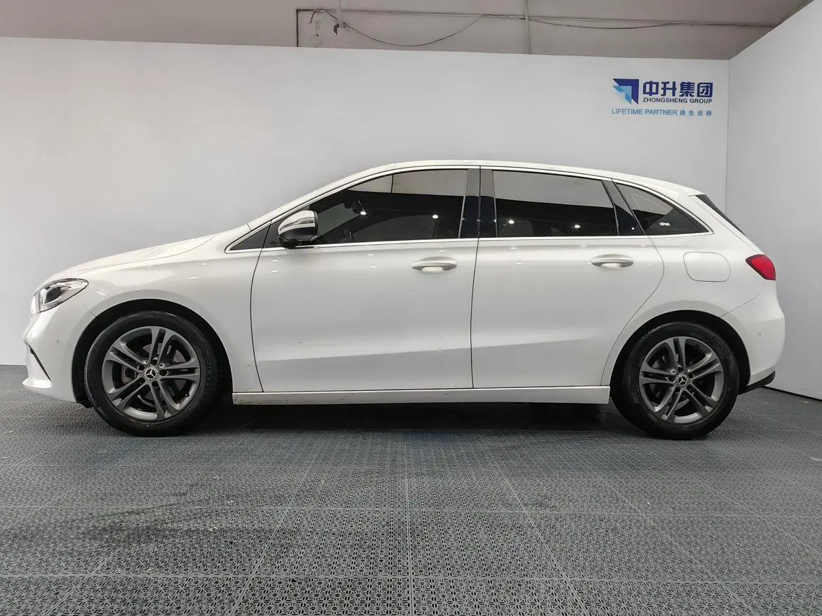 Mercedes-Benz B Class 2020 B 180