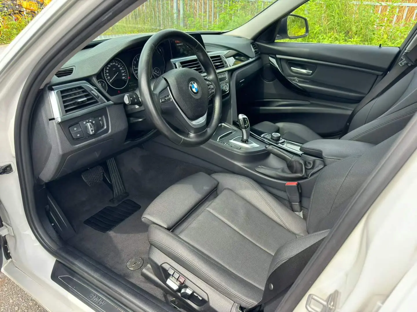 BMW 3 Series 2018 320Li Fashion