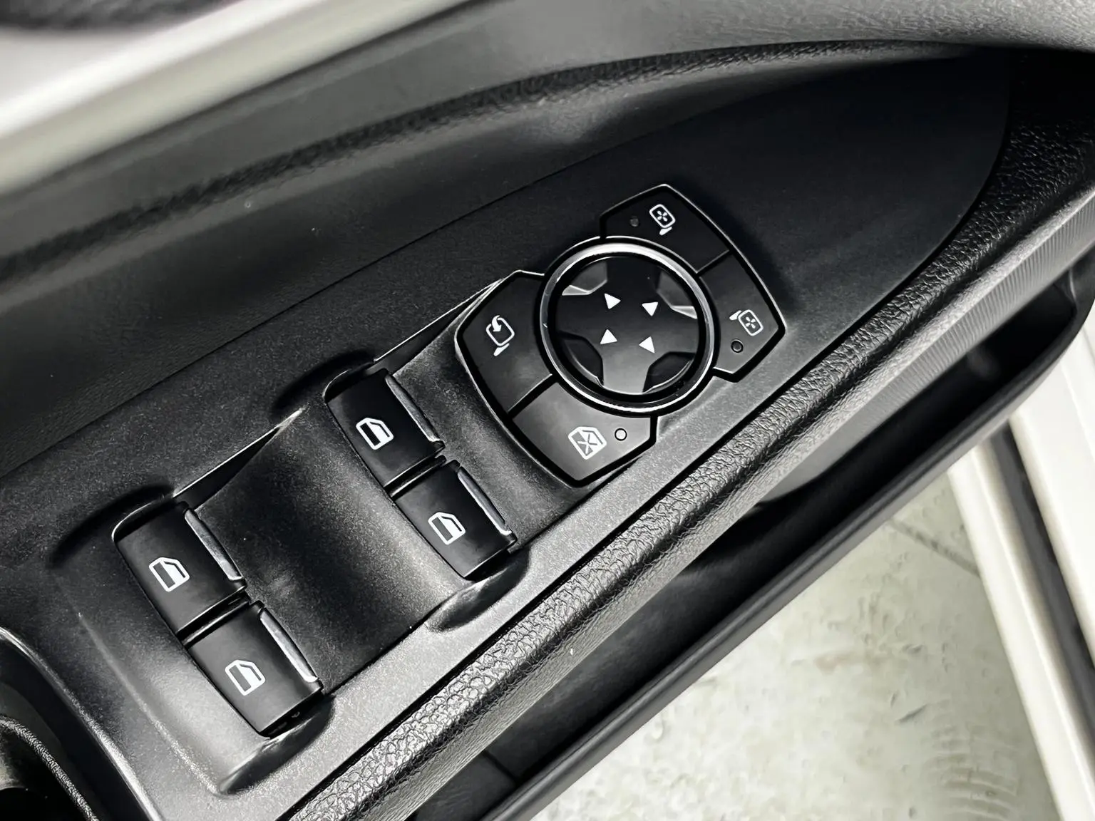 Ford Mondeo 2020 EcoBoost 180 Fashion