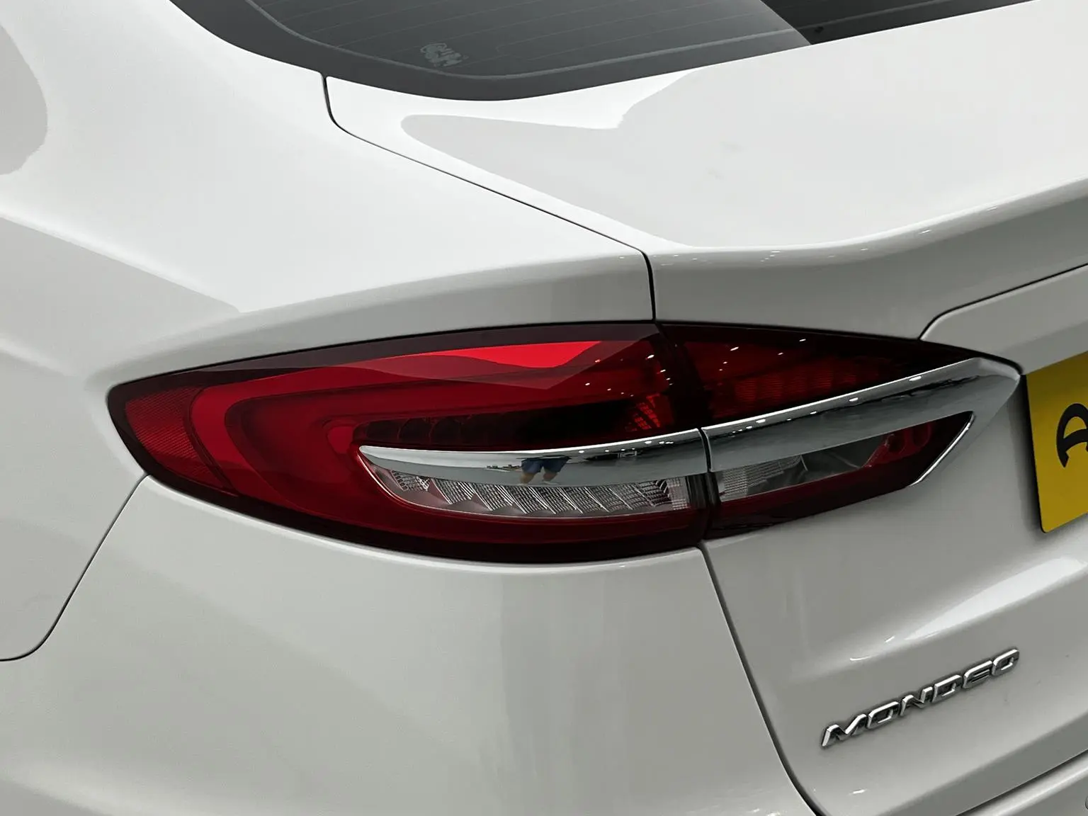 Ford Mondeo 2020 EcoBoost 180 Fashion