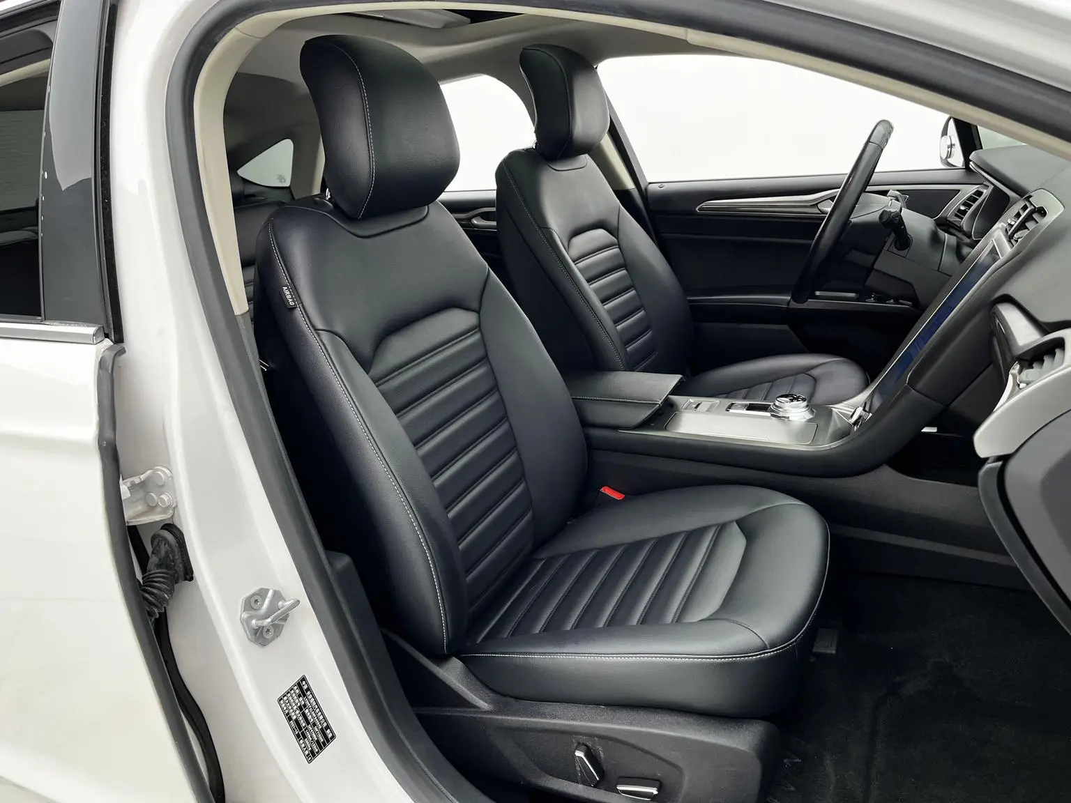 Ford Mondeo 2020 EcoBoost 180 Fashion