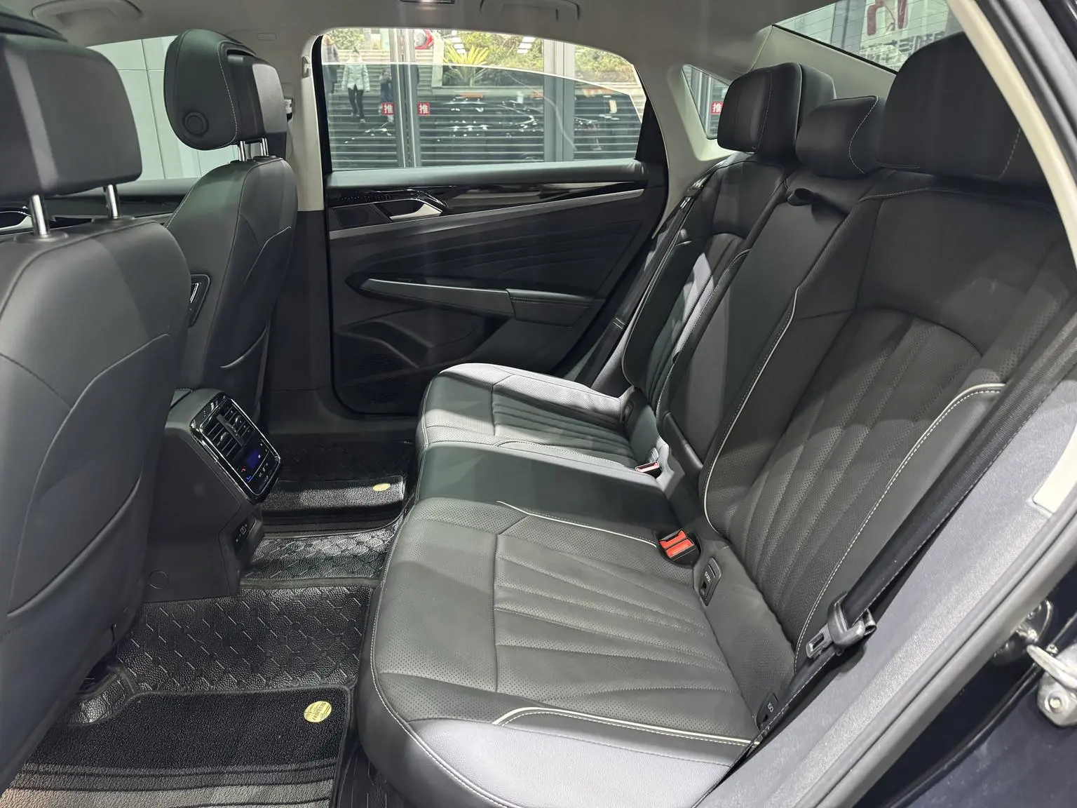 Volkswagen Passat 2024 380TSI Star