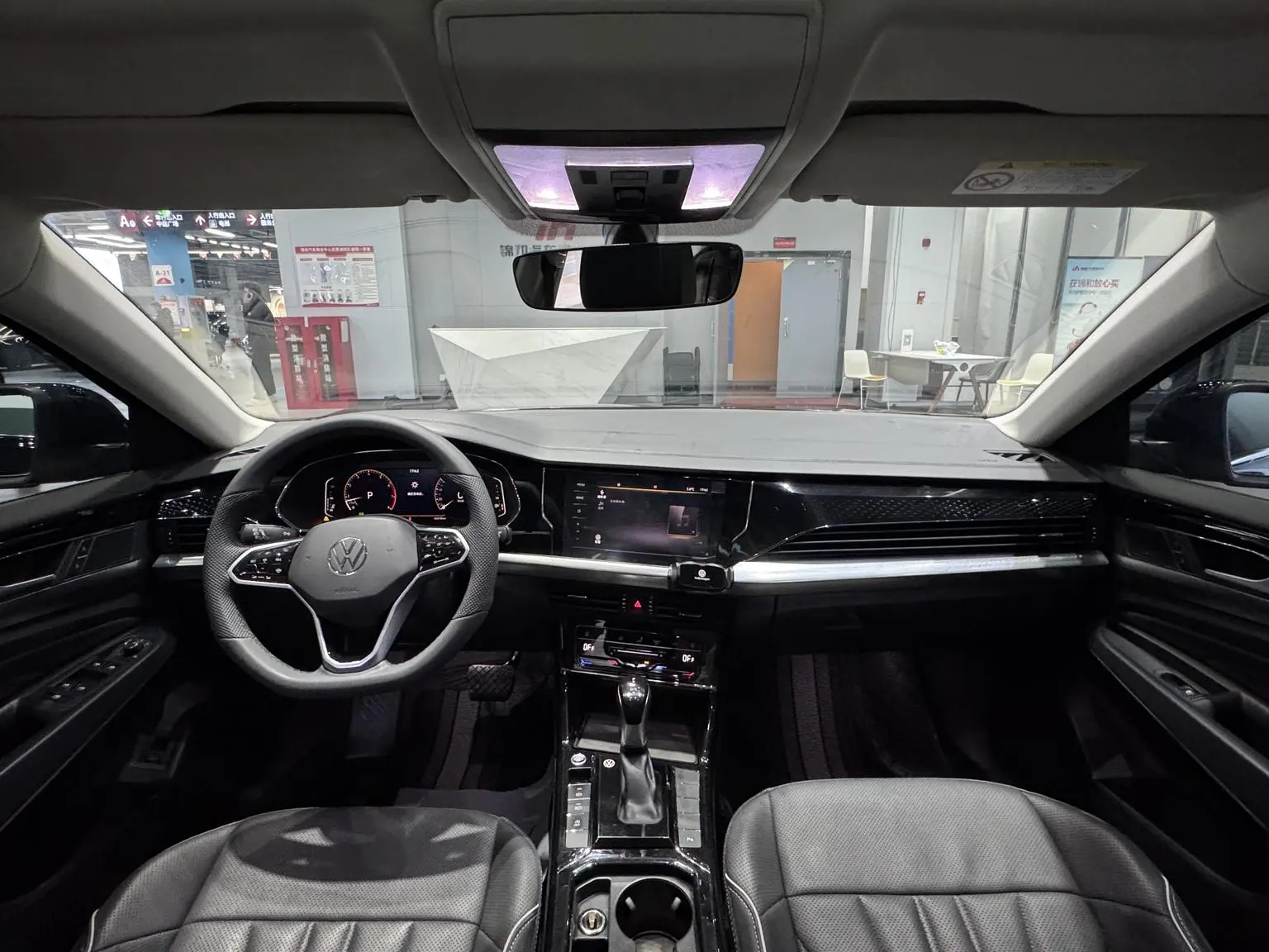 Volkswagen Passat 2024 380TSI Star
