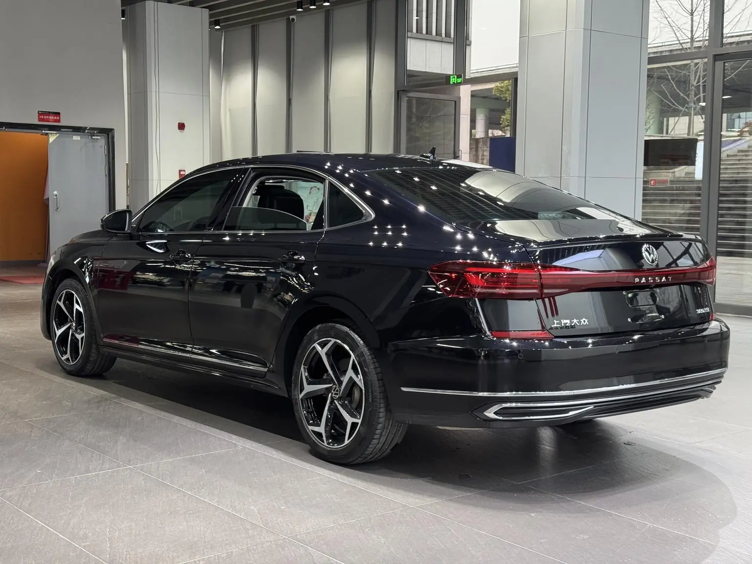 Volkswagen Passat 2024 380TSI Star