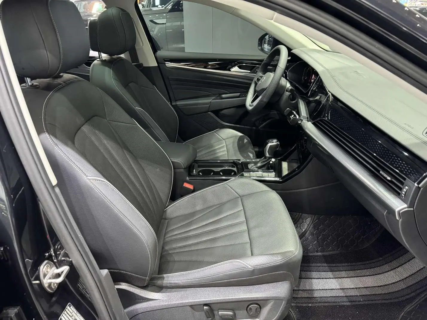 Volkswagen Passat 2024 380TSI Star