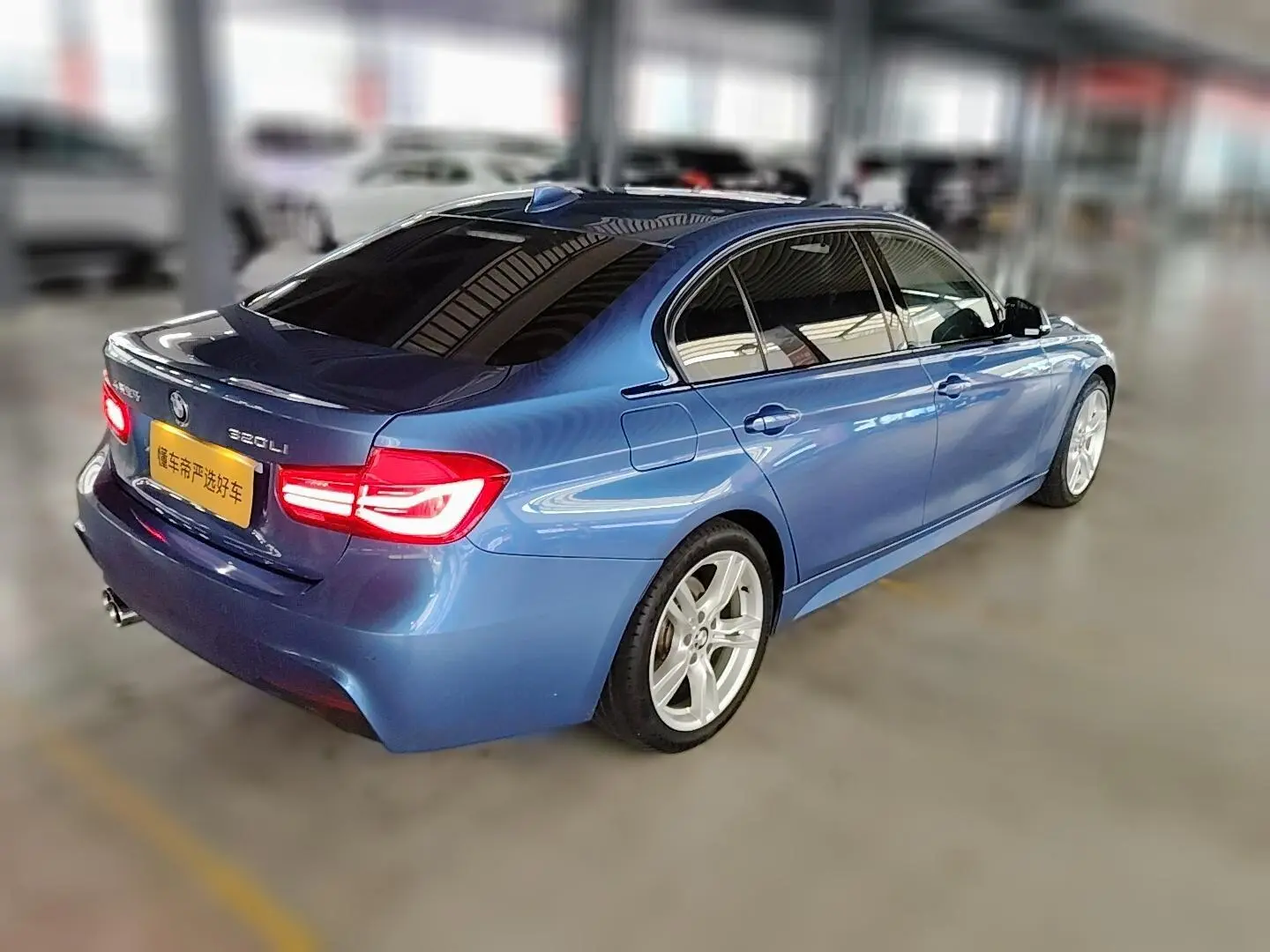 BMW 3 Series 2018 320Li Leading M Sport Package