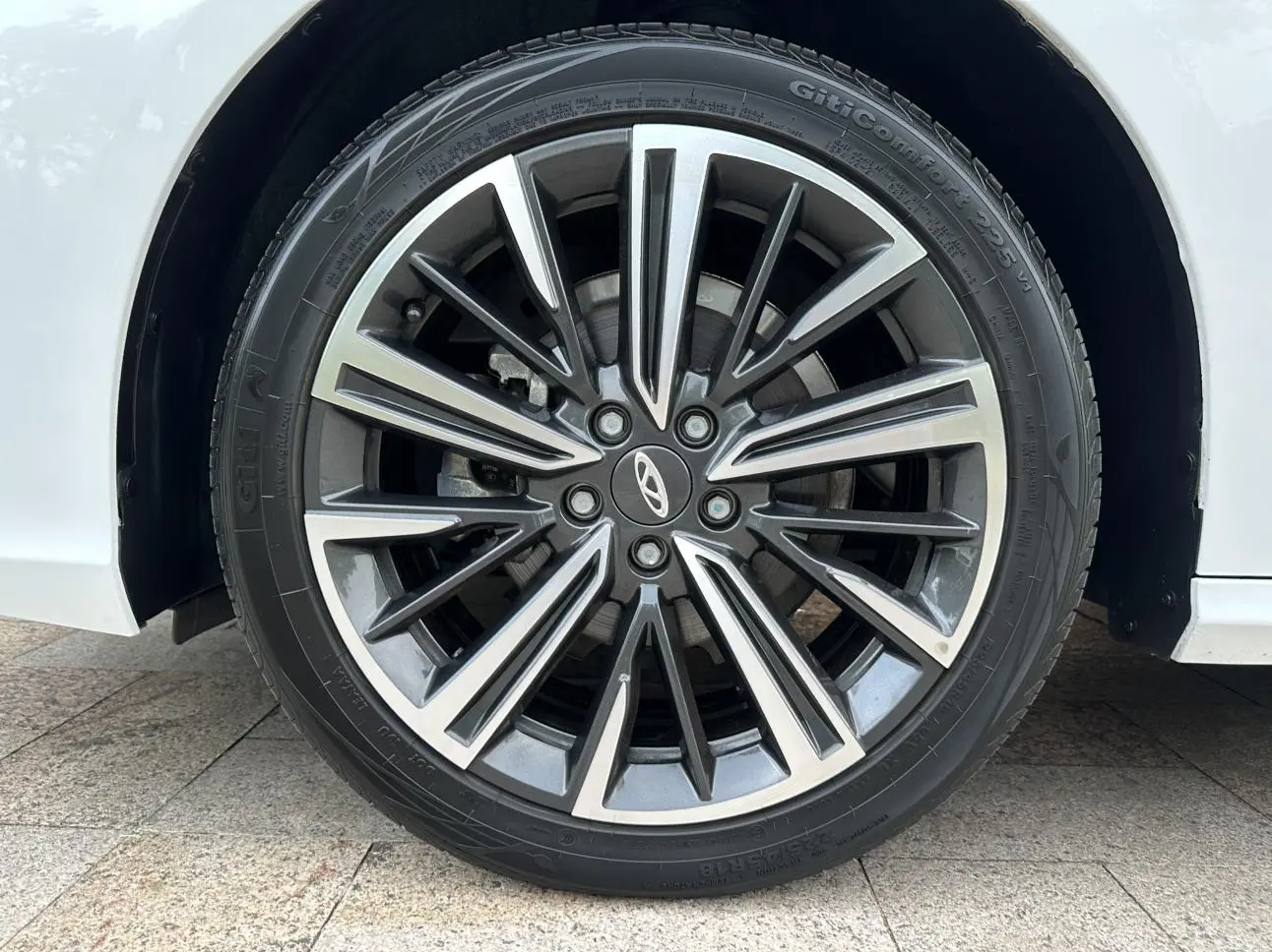 Chery Arrizo 8 2022 1.6TGDI DCT