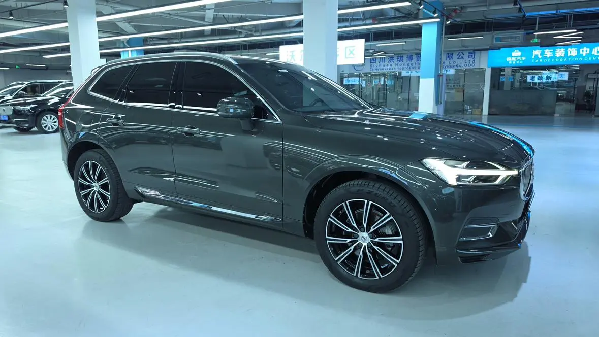 Volvo XC60 2021 T5 4WD Vision Luxury
