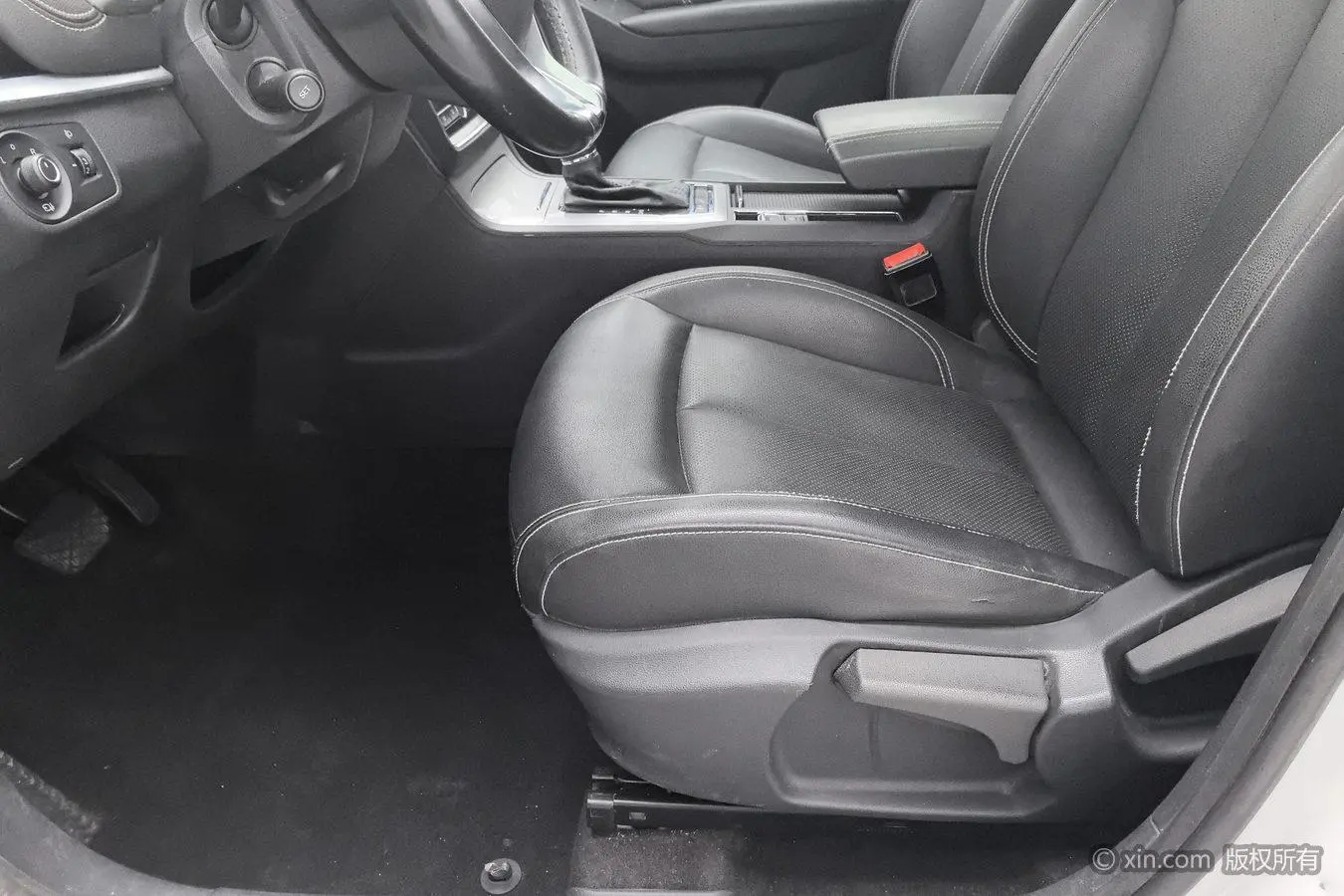 Roewe RX5 2020 20T Auto 4G Connected