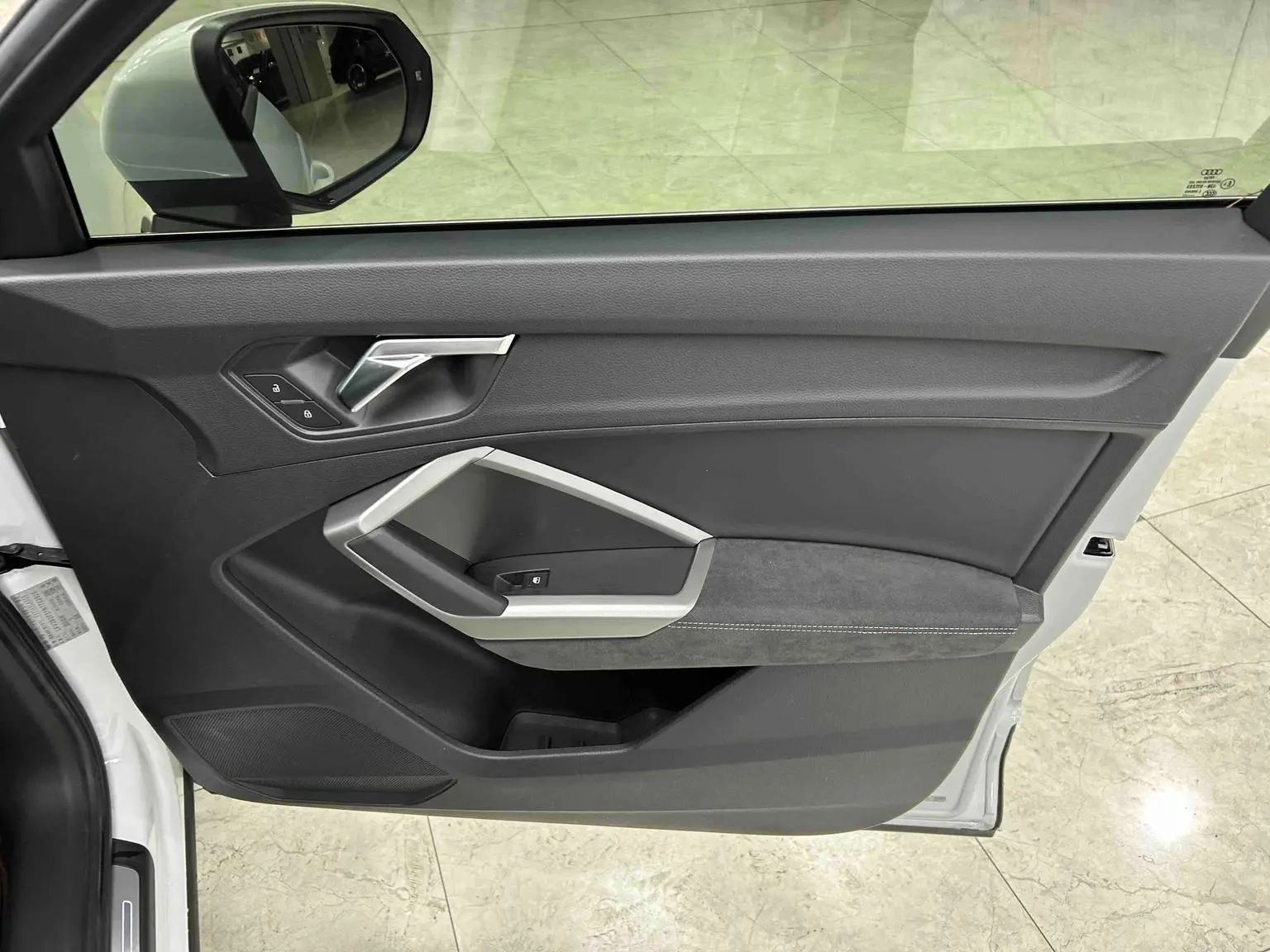 Audi Q3 2022 35 TFSI Dynamic Fashion