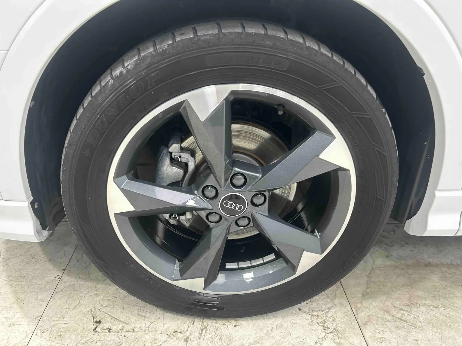 Audi Q3 2022 35 TFSI Dynamic Fashion