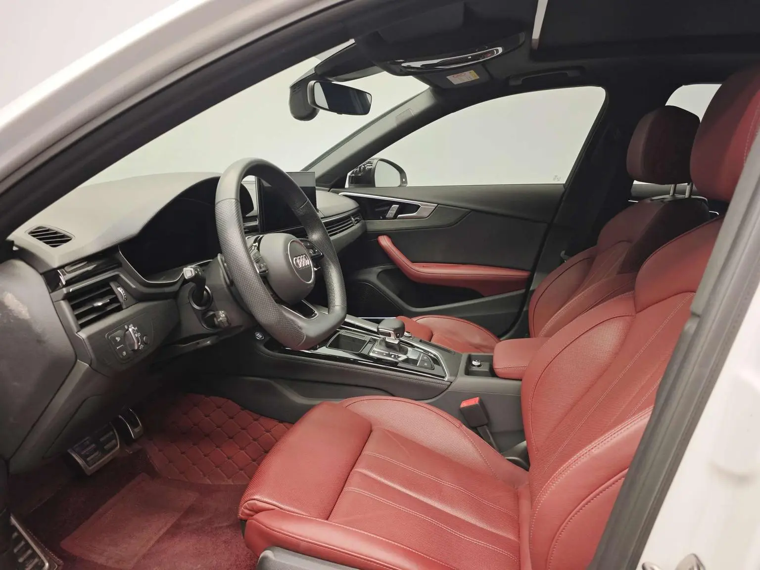 Audi A4L 2023 40 TFSI Dynamic Luxury Star