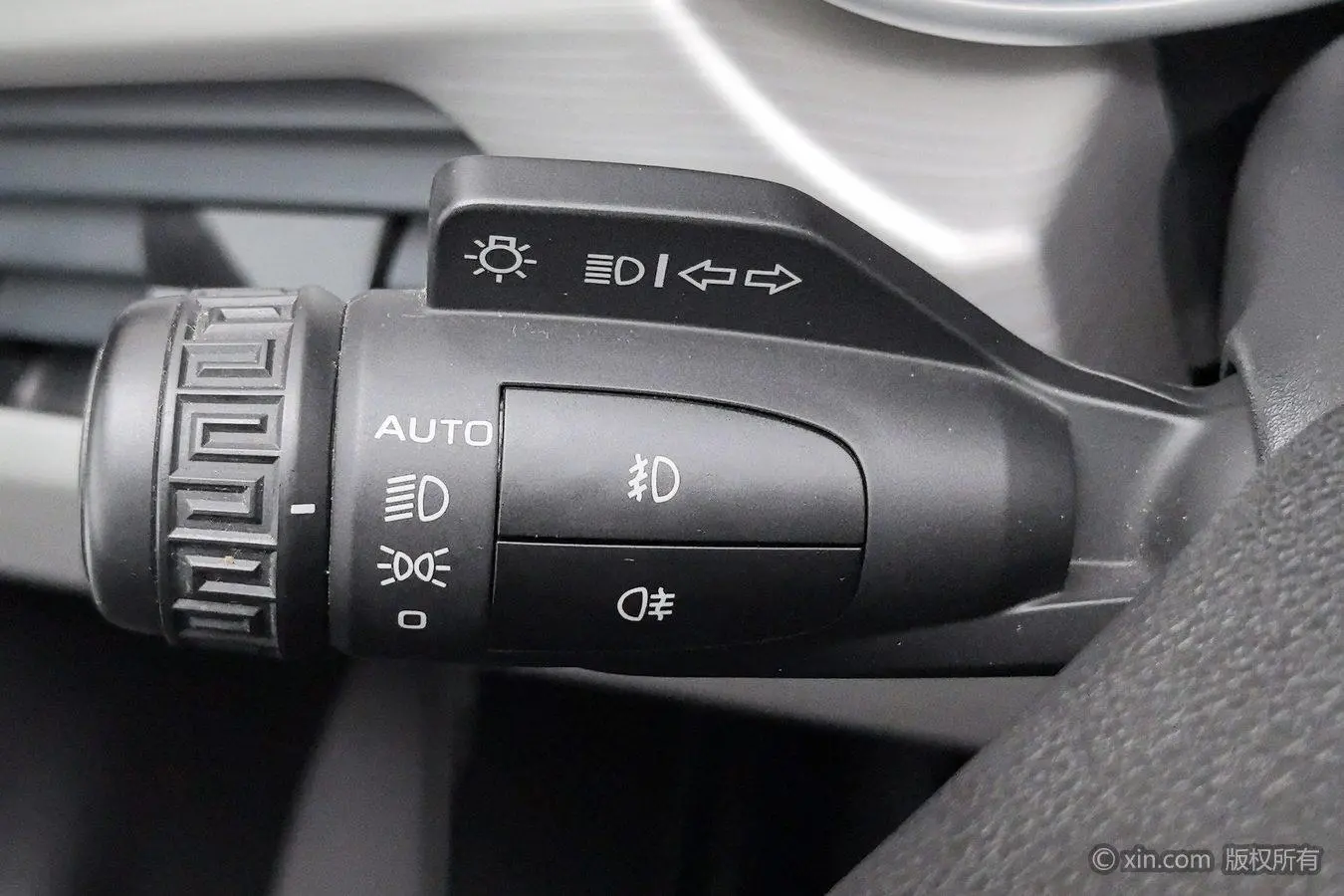 Geely Boyue 2018 1.8TD Manual 2WD Smart Connected 4G Connected
