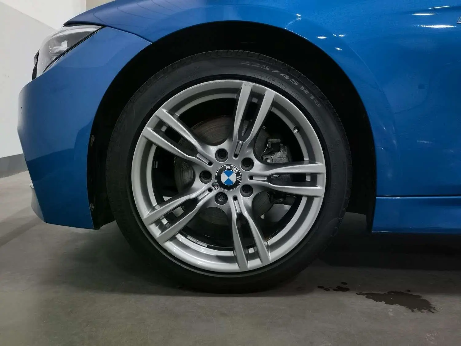BMW 3 Series 2018 330i M Sport Shadow Night