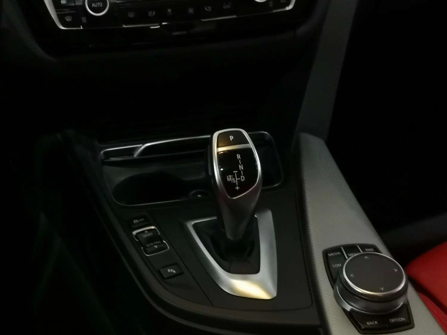 BMW 3 Series 2018 330i M Sport Shadow Night