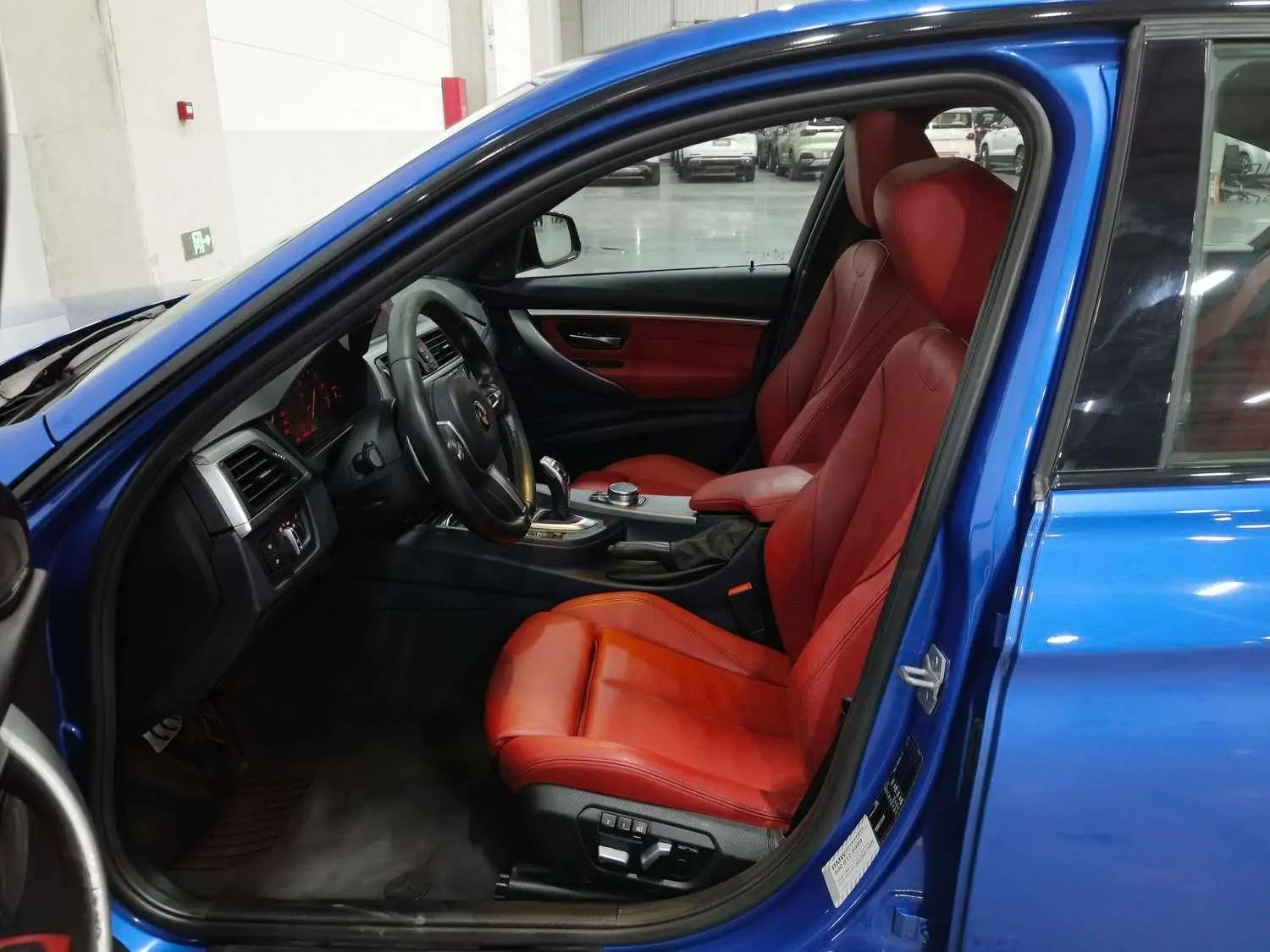 BMW 3 Series 2018 330i M Sport Shadow Night