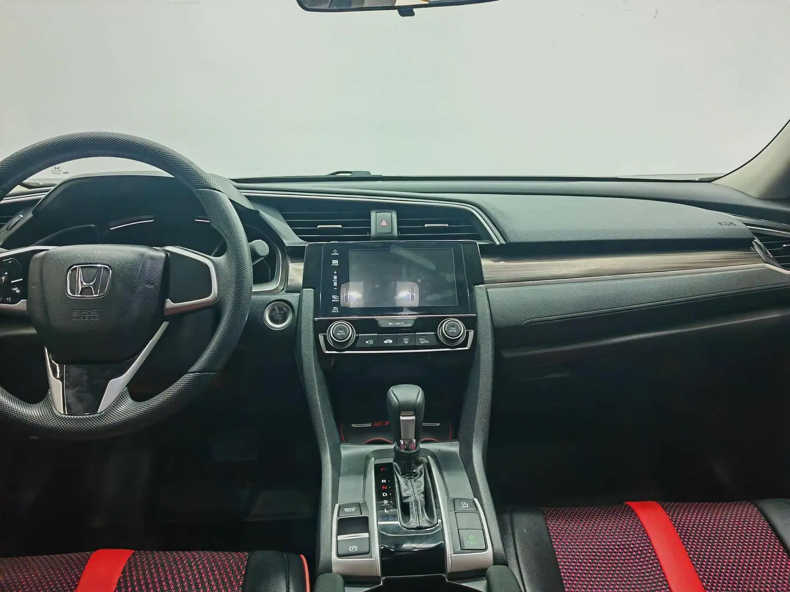 Honda Civic 2019 220TURBO CVT Dynamic Dynamic China VI