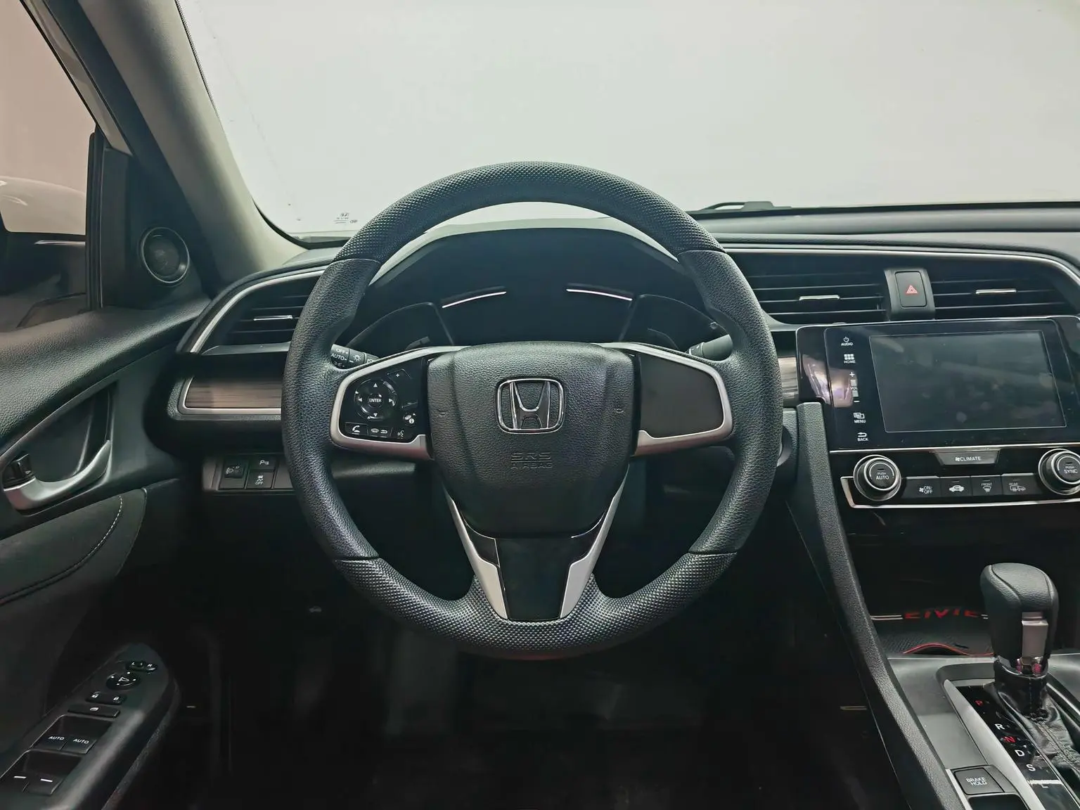 Honda Civic 2019 220TURBO CVT Dynamic Dynamic China VI