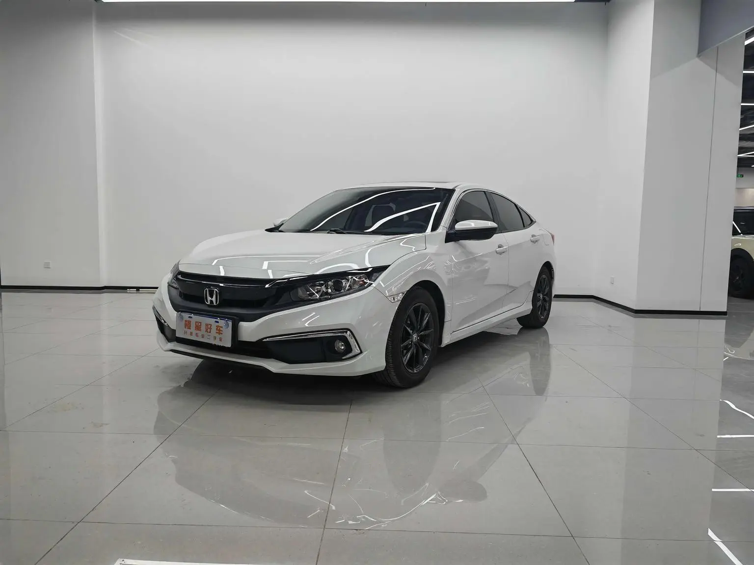 Honda Civic 2019 220TURBO CVT Dynamic Dynamic China VI