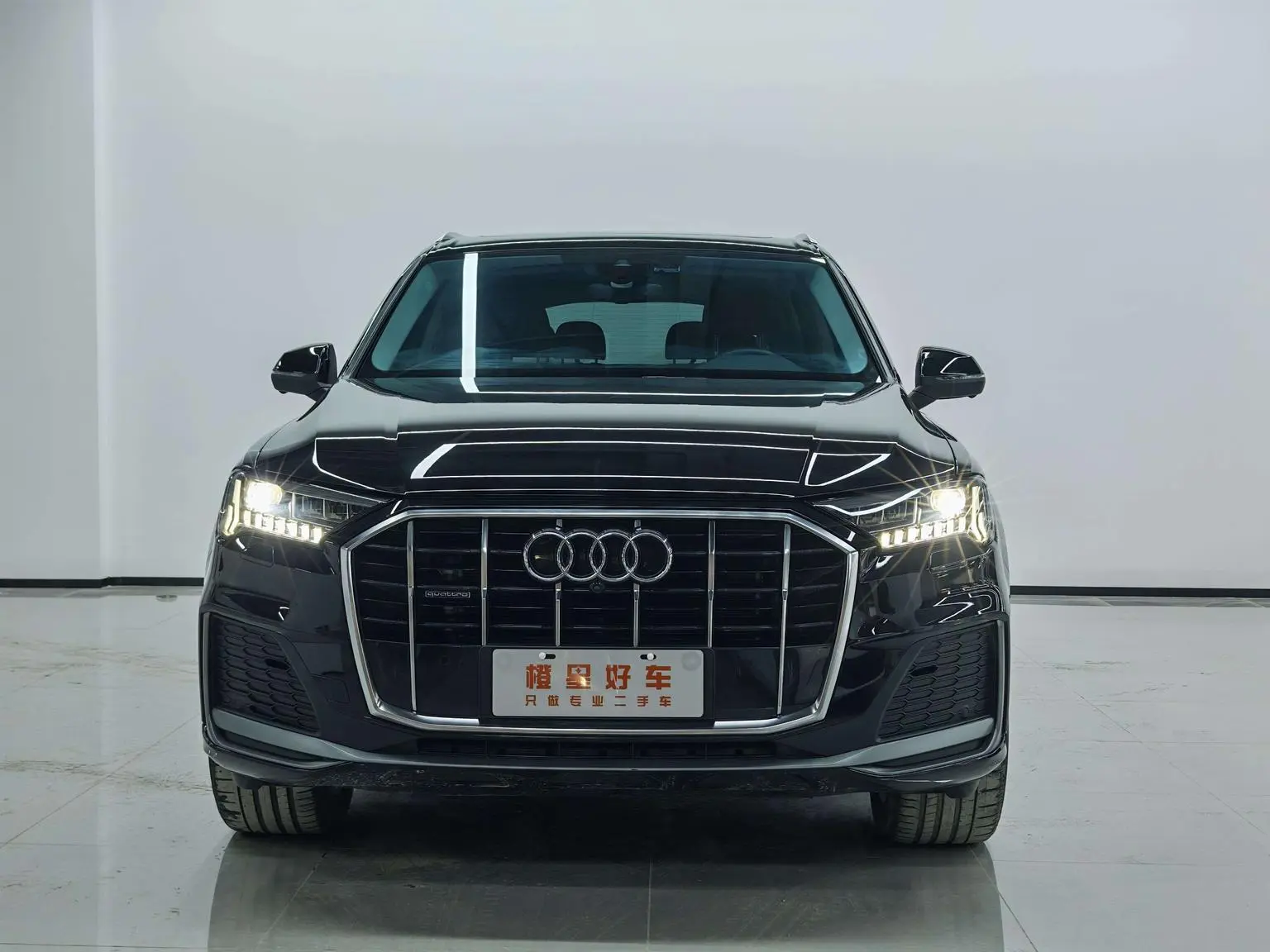 Audi Q7 2023 45 TFSI quattro S line Sport