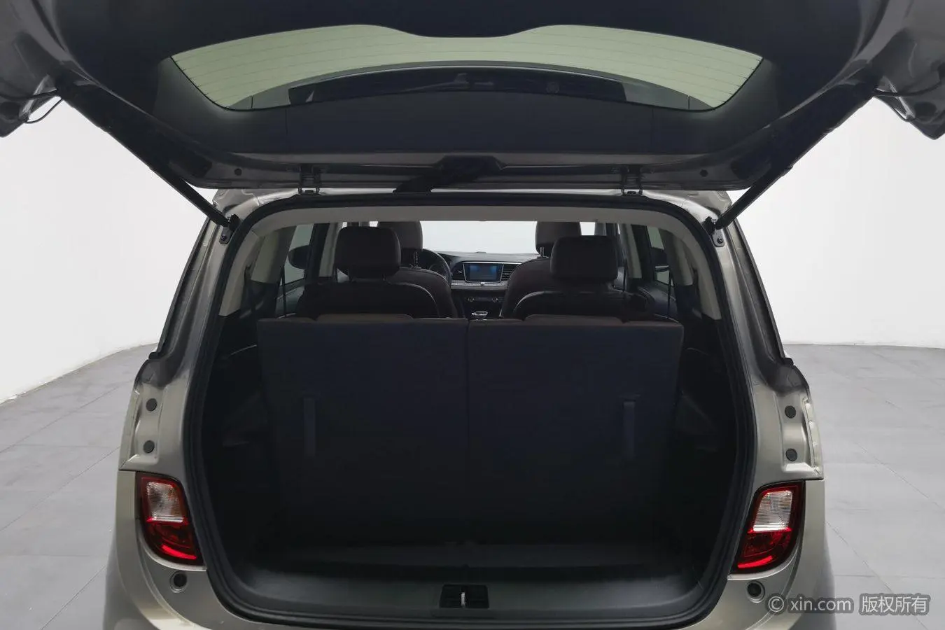 Buick GL6 2019 18T 6 seat Connected Luxury China VI