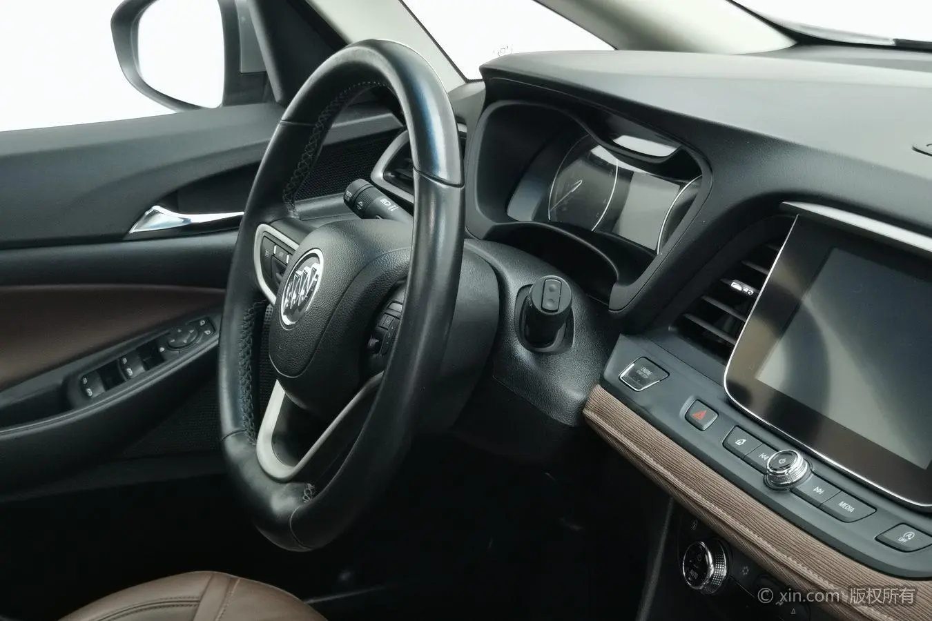 Buick GL6 2019 18T 6 seat Connected Luxury China VI