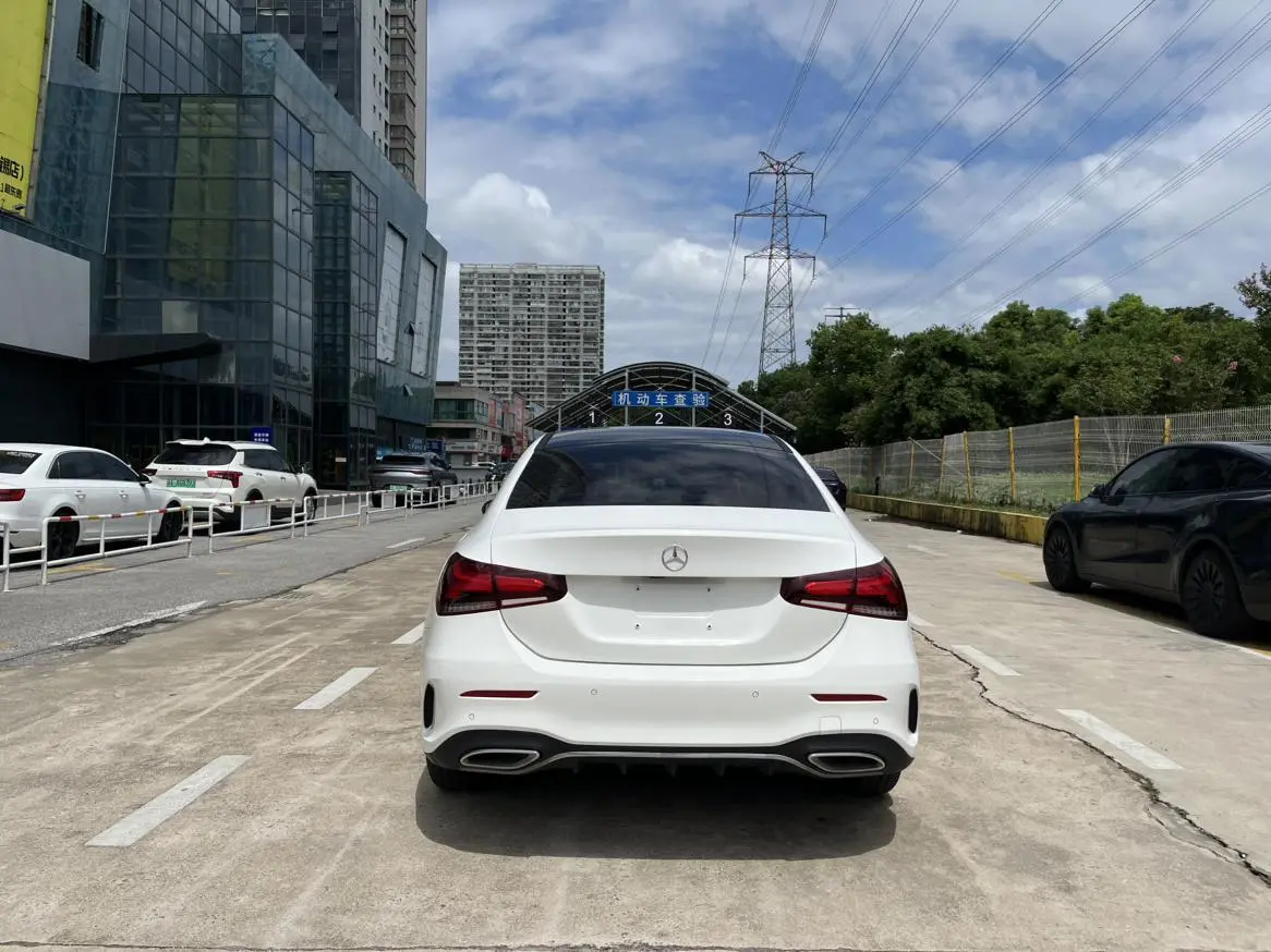Mercedes-Benz A Class 2022 A 200 L Sport Sedan Fashion