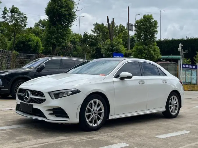 Mercedes-Benz A Class 2022 A 200 L Sport Sedan Fashion