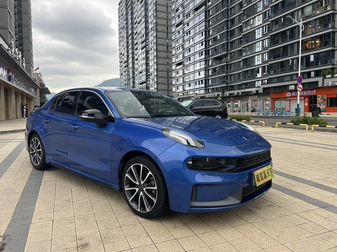 Lynk & Co 03 2019 1.5TD DCT Dynamic
