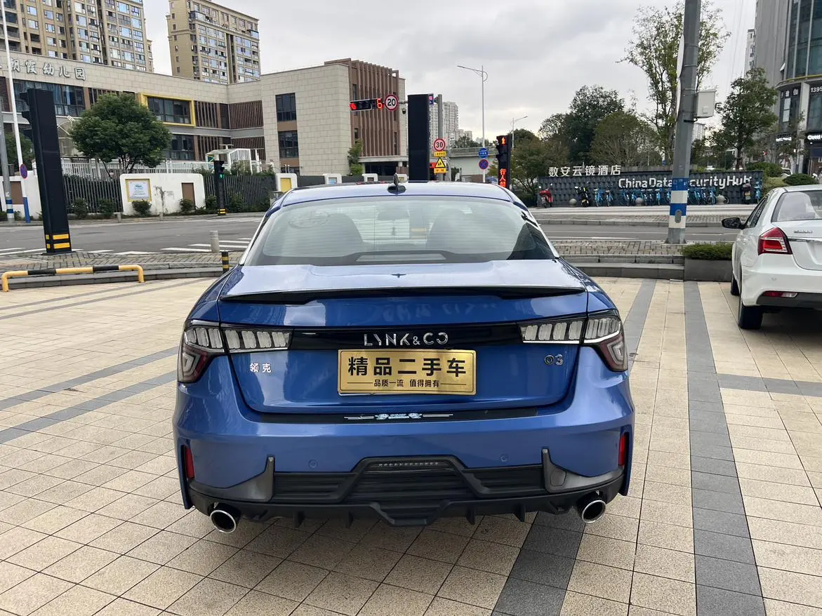 Lynk & Co 03 2019 1.5TD DCT Dynamic
