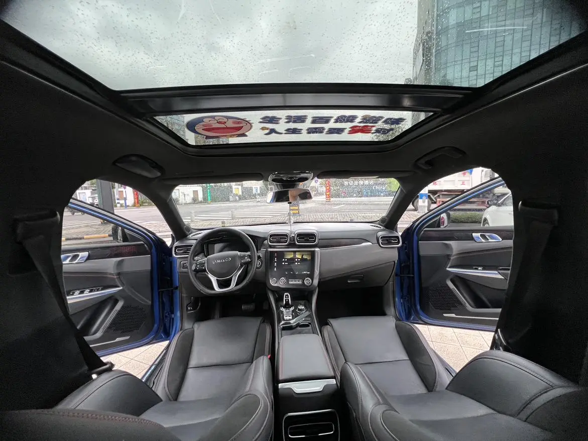 Lynk & Co 03 2019 1.5TD DCT Dynamic