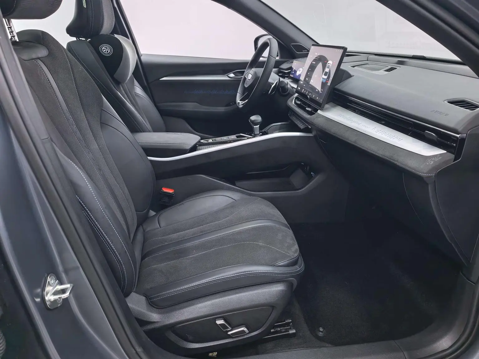 Geely Xingrui 2025 2.0T