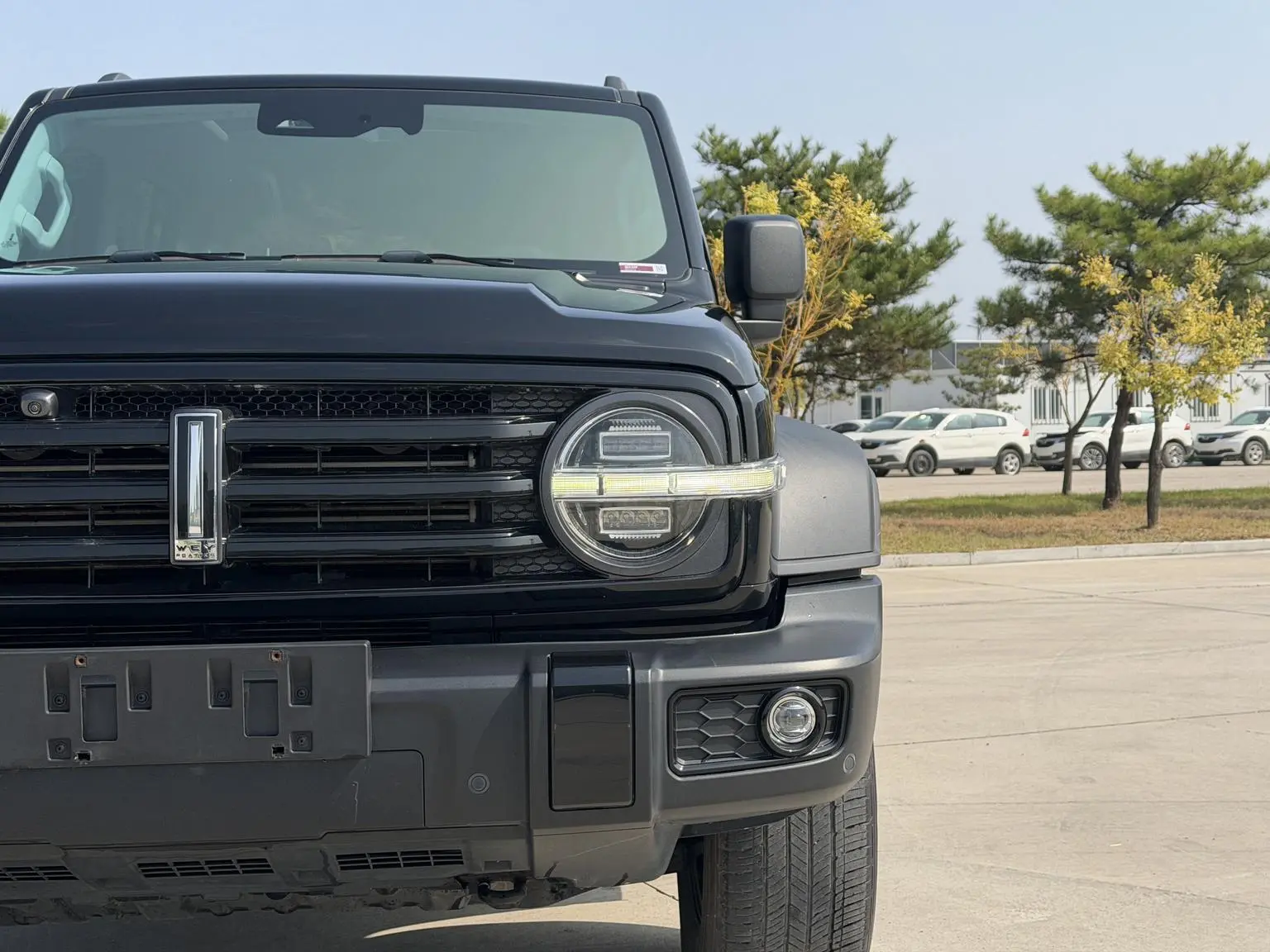 300 2021 2.0T