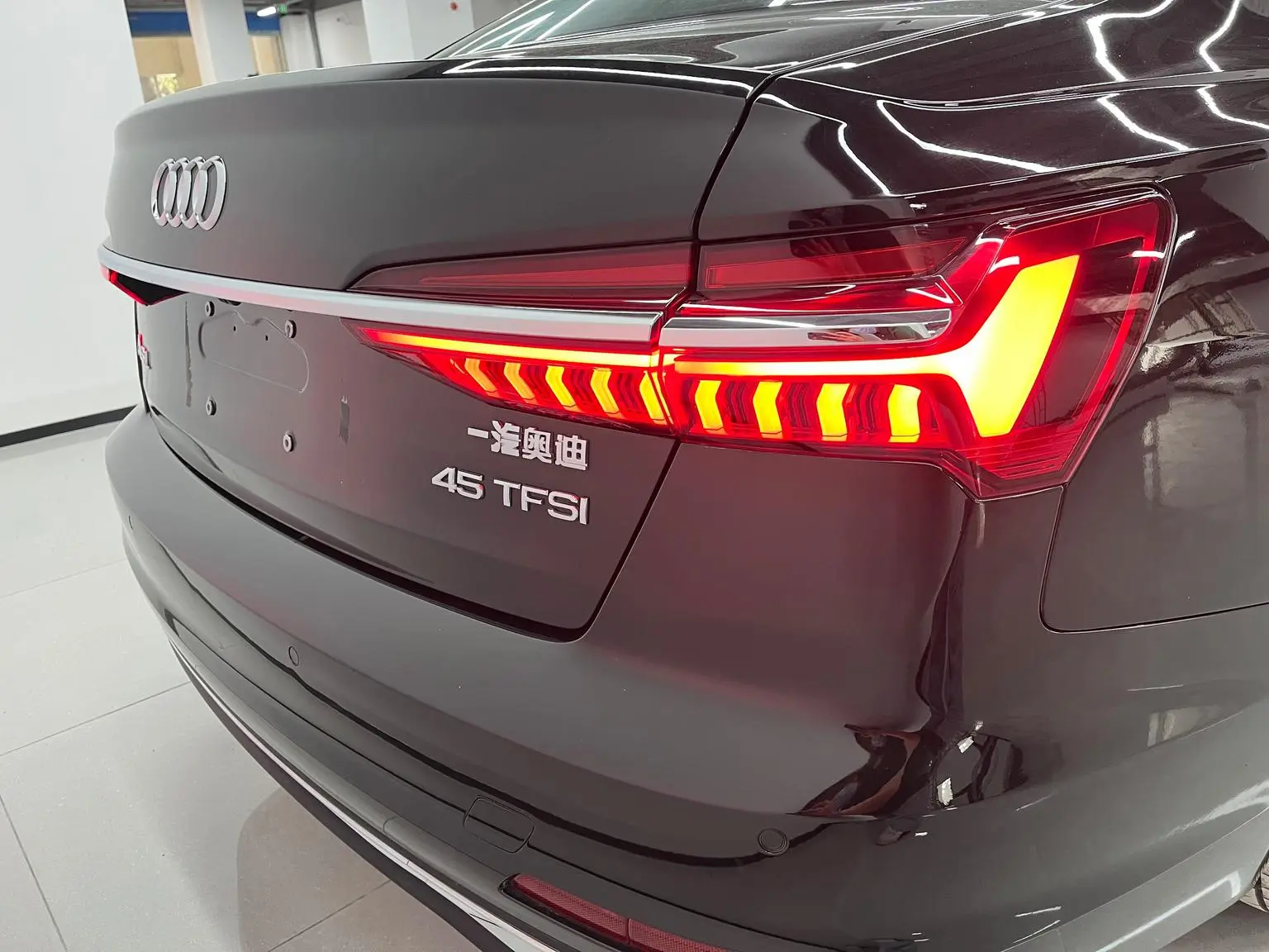 Audi A6L 2024 45 TFSI