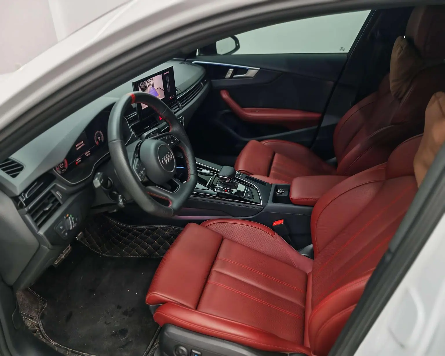Audi A4L 2025 200 Units Comfort Plus 40 TFSI Dynamic Luxury