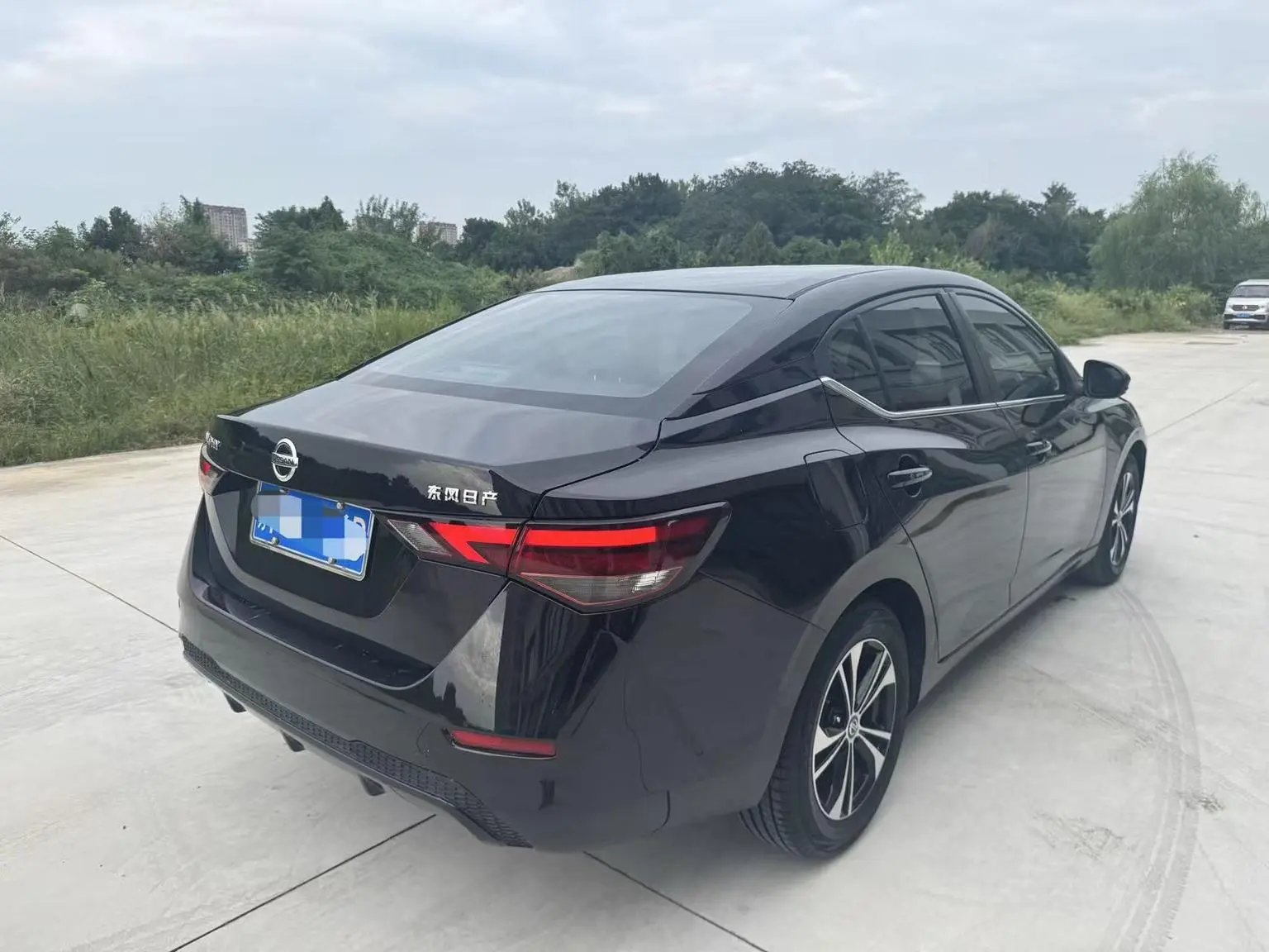 Nissan Sylphy 2021 1.6L XE CVT