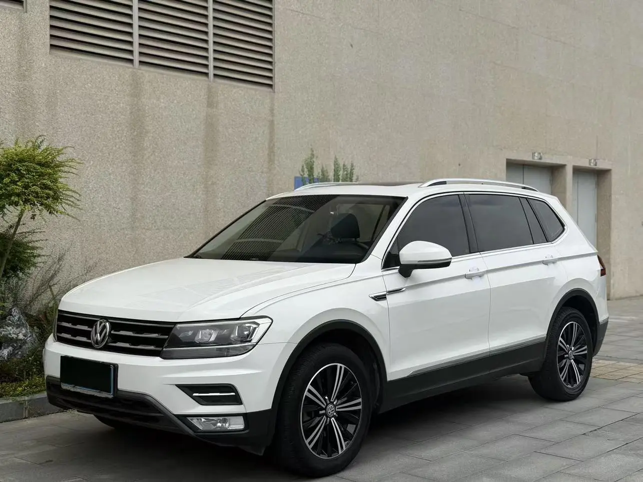 Volkswagen Tiguan L 2020 330TSI Auto 2WD Panoramic Comfort China V